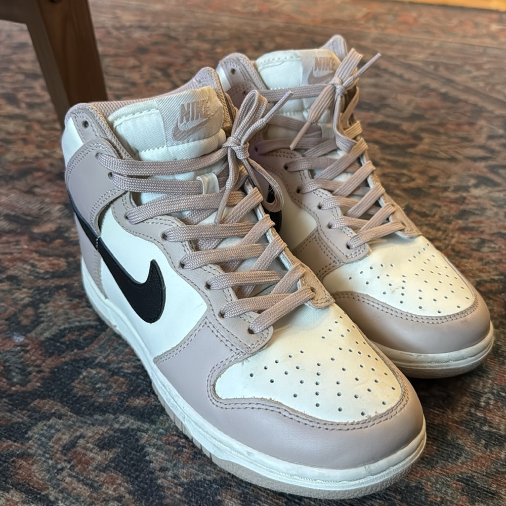 Hi top dunks - Picture 2 of 5